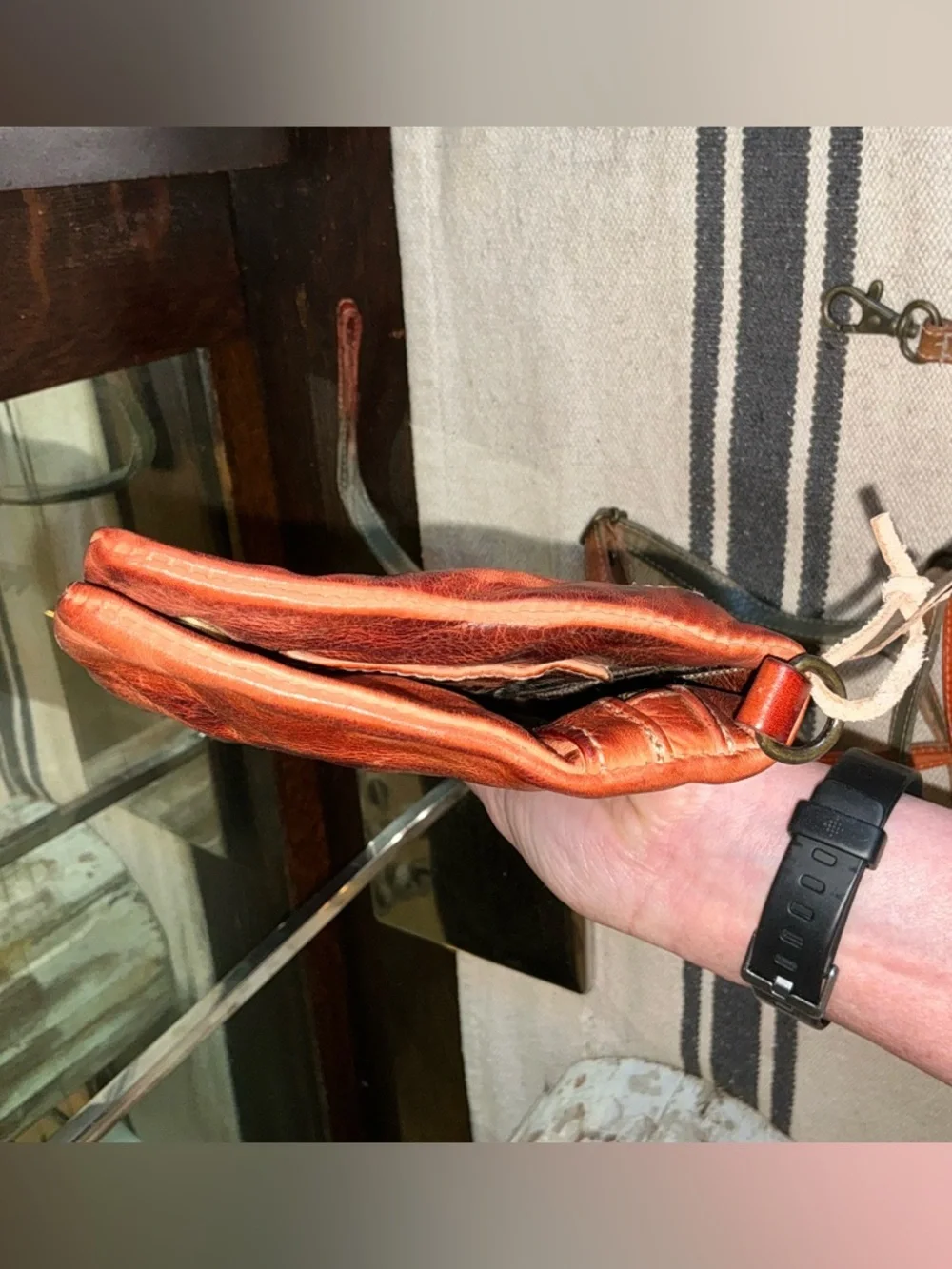 NWT Bed Stu Cadence Wallet Wristlet Crossbody Bag Cool Sangria MSRP $200 - Picture 8 of 13